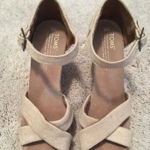 Toms beige wedge heel ankle strap 8